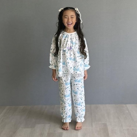 キッズ　パジャマ（100～120cm　Disney）