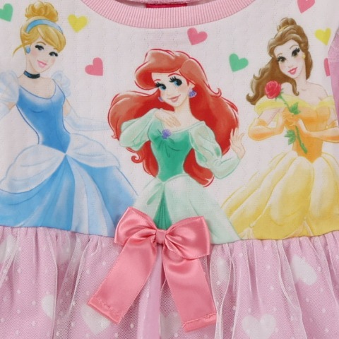 キッズ　パジャマ（100～120㎝　Disney）