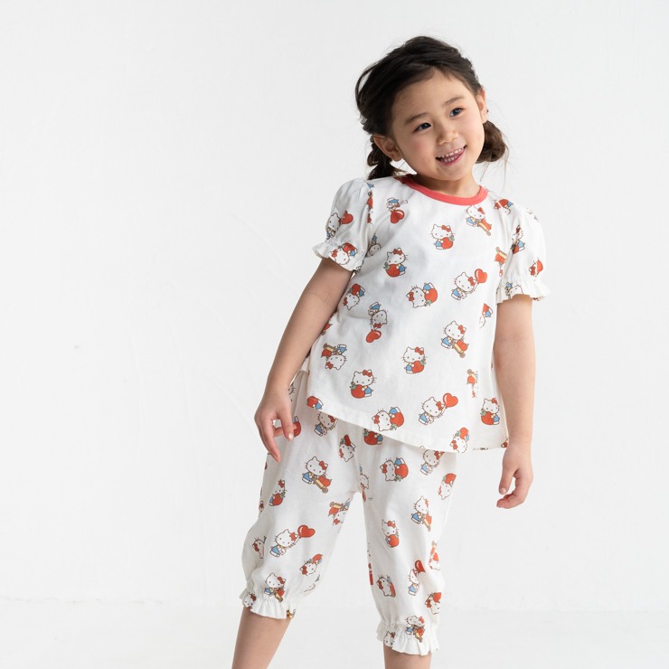キッズ パジャマ（100～130cm・futafuta/ハローキティ） | バースデイ