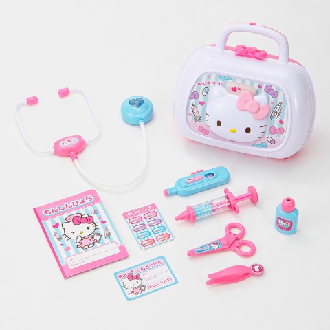 キュートなバック　ハローキティのナースセットDX