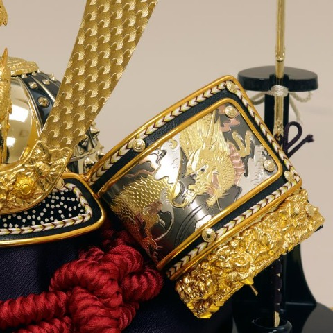 【ご自宅配送無料】兜ケース飾り　25-5-9Z