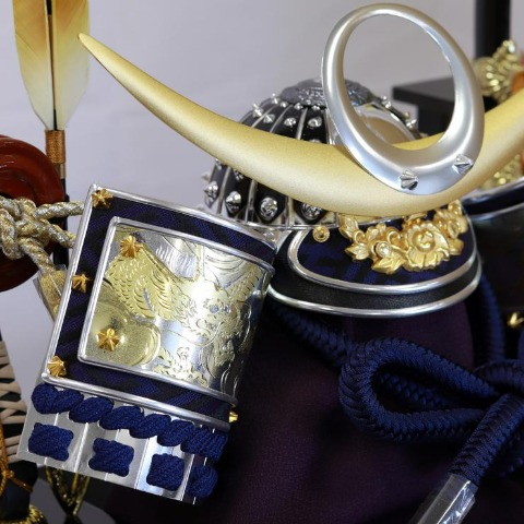 【ご自宅配送無料】兜ケース飾り　SP04505Z