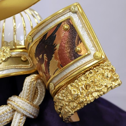 【ご自宅配送無料】兜ケース飾り　K414BZ