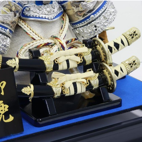 【ご自宅配送無料】兜ケース飾り　GP0502Z