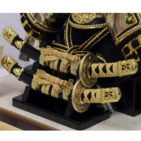 【ご自宅配送無料】兜ケース飾り　GP0606Z