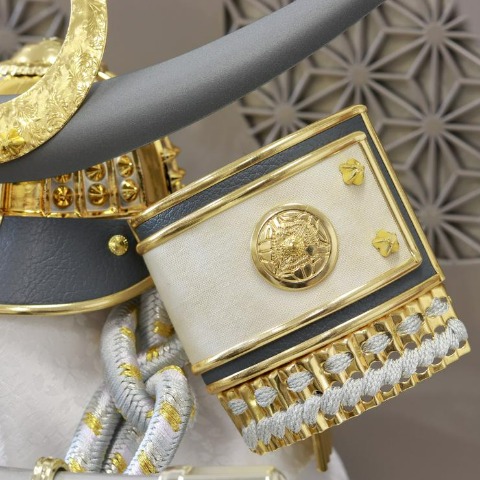 【ご自宅配送無料】兜ケース飾り　SP25506Z