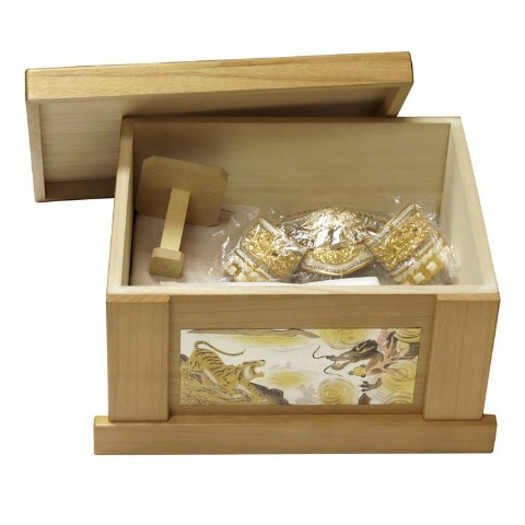 【ご自宅配送無料】兜収納飾り　KS-23698BZ