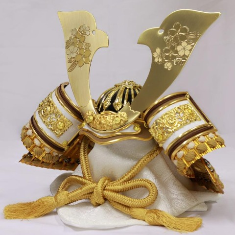 【ご自宅配送無料】兜収納飾り　KS-24798Z