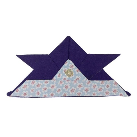 ちりめん兜　こん