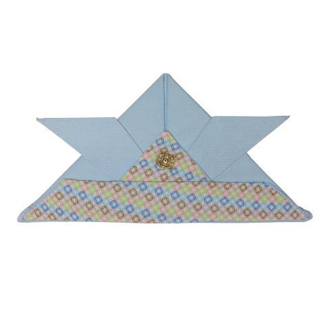 ちりめん兜　みずいろ