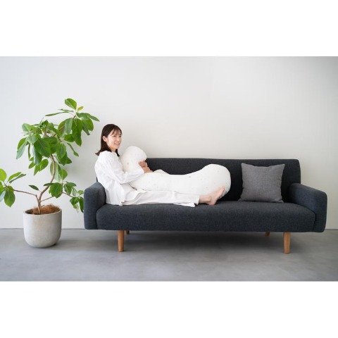 妊婦さんのお悩みにとことん向きあった抱き枕　ミドルサイズ　パイルキナコ