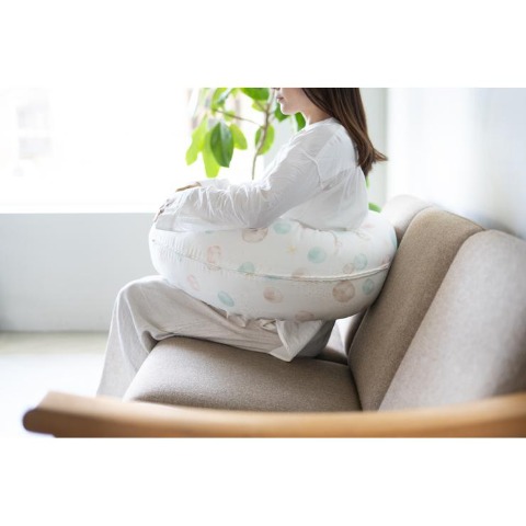 妊婦さんのお悩みにとことん向きあった抱き枕　ミドルサイズ　パイルキナコ