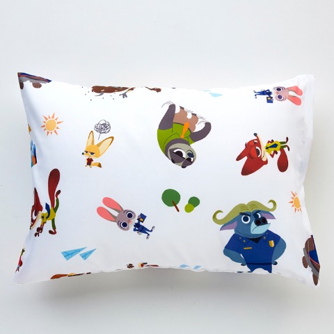 キッズまくら（28㎝×39m）　ズートピア