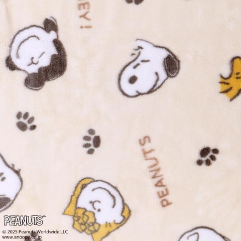 ハーフ毛布　100㎝×140㎝　（スヌーピー）