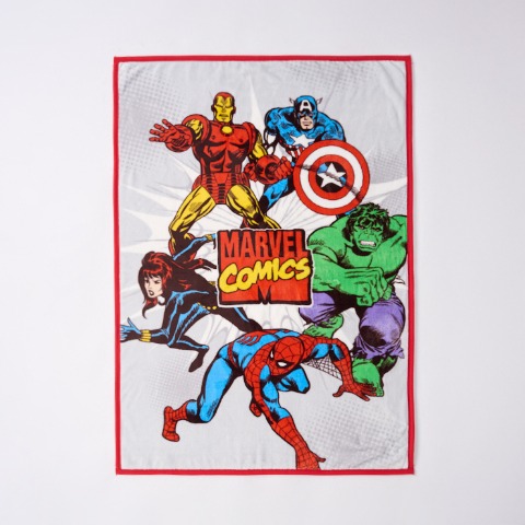 キッズ　プレミアムハーフ毛布（100×140cm・MARVEL）