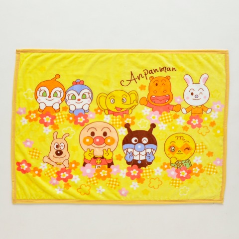 ひざ掛け毛布（70×100㎝）