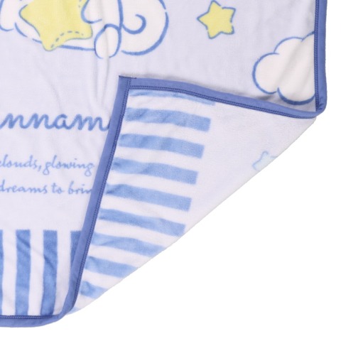 ハーフ毛布　100㎝×140㎝　（シナモロール）