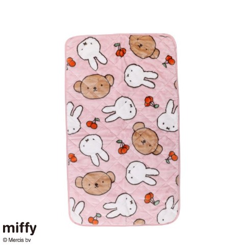 敷きパッド　70㎝×120㎝　（miffy）
