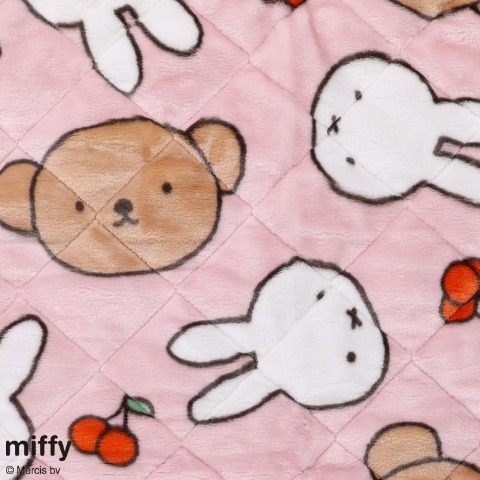 敷きパッド　70㎝×120㎝　（miffy）