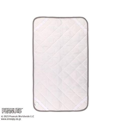 敷きパッド　70㎝×120㎝　（スヌーピー）