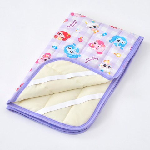 敷きパッド（70㎝×120㎝）　シークレット キャッチ！ティニピン