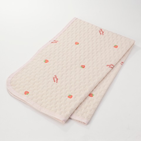 敷きパッド（70㎝×120㎝）　futafuta