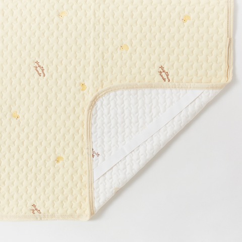 敷きパッド（70㎝×120㎝）　futafuta