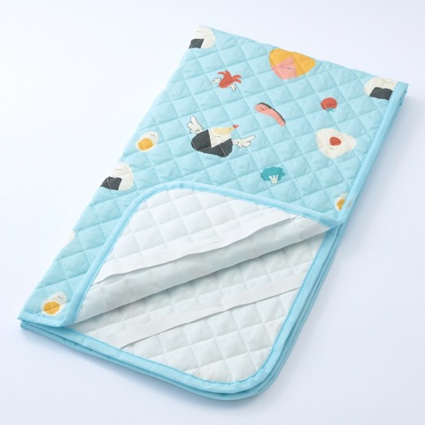 敷きパッド　70㎝×120㎝（めりあんず）