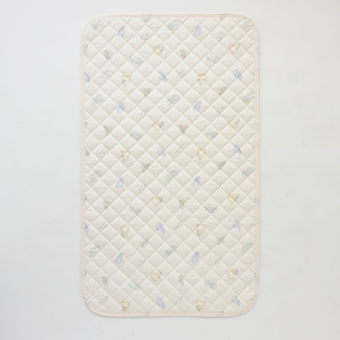 敷きパッド　70㎝×120㎝