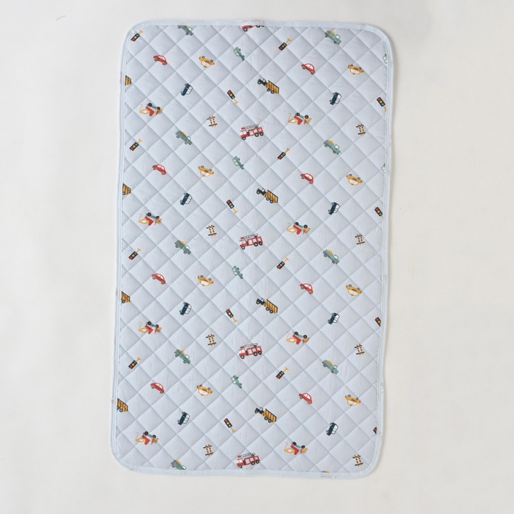 敷きパッド 70㎝×120㎝ （futafuta) | バースデイ | しまむらパーク