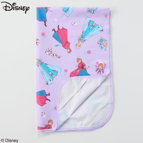 防水シーツ　（Disney　アナと雪の女王）　70×120㎝