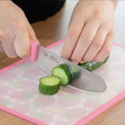 こども包丁（いちご）