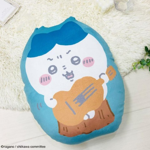 ダイカットクッション(ハチワレ)