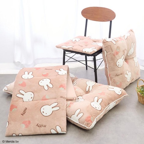 座布団（miffy）