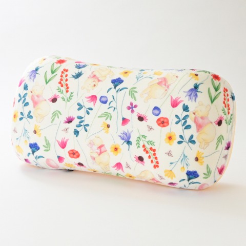 腰当てクッション（くまのプーさん）