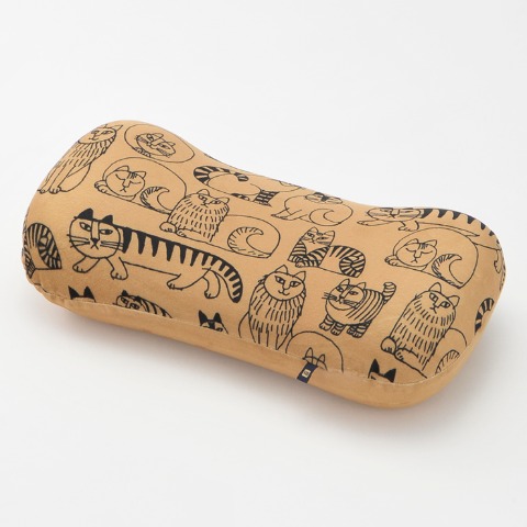 腰当てクッション（リサラーソン）