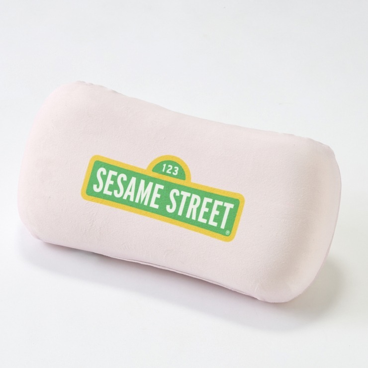 腰当てクッション（セサミストリート） | シャンブル | しまむらパーク