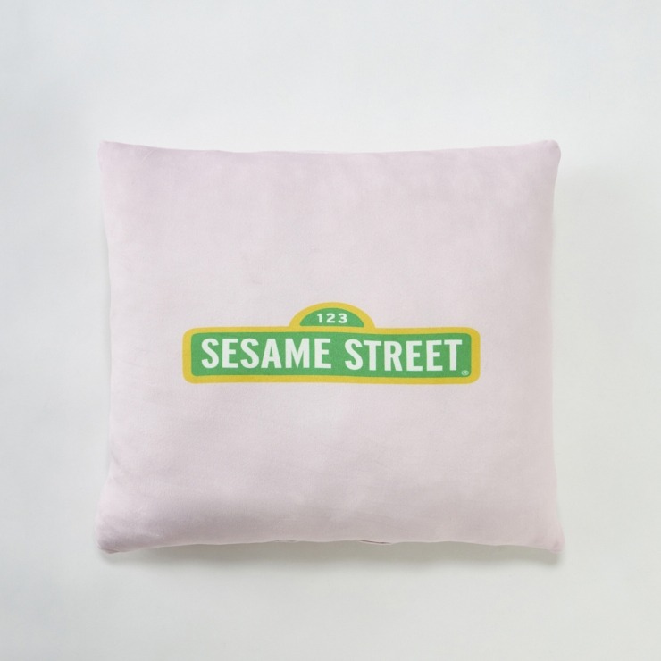 背当てクッション（セサミストリート） | シャンブル | しまむらパーク