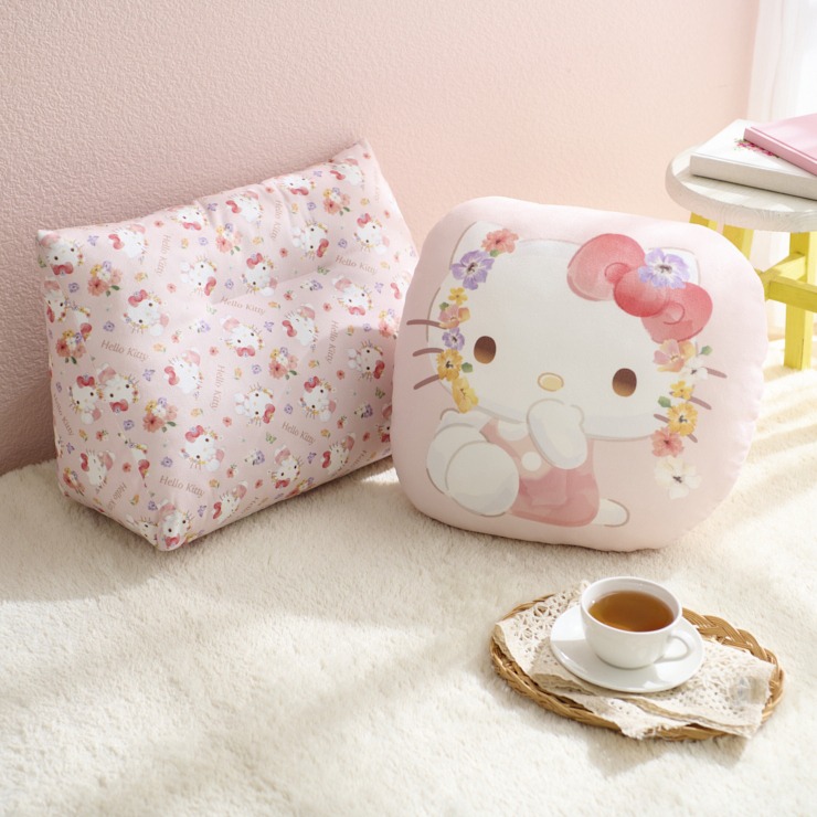 ダイカットクッション（ハローキティ） | シャンブル | しまむらパーク