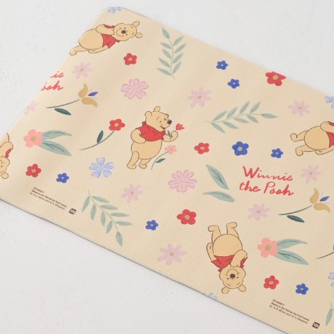 キッチンマット　（くまのプーさん）