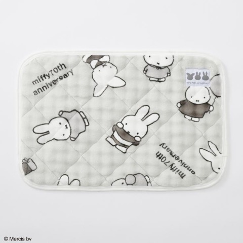 枕パッド（43×63・miffy）