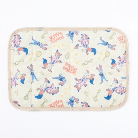 枕パッド（ズートピア2）