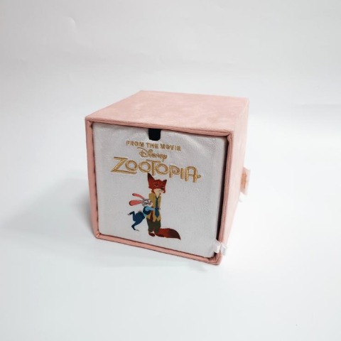 収納ボックス（ズートピア）