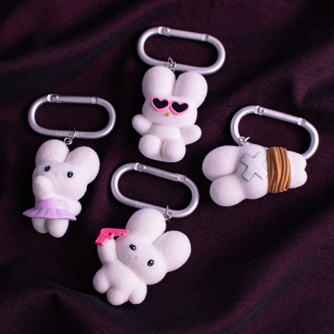 フィギュアマスコット　（beco＋81）