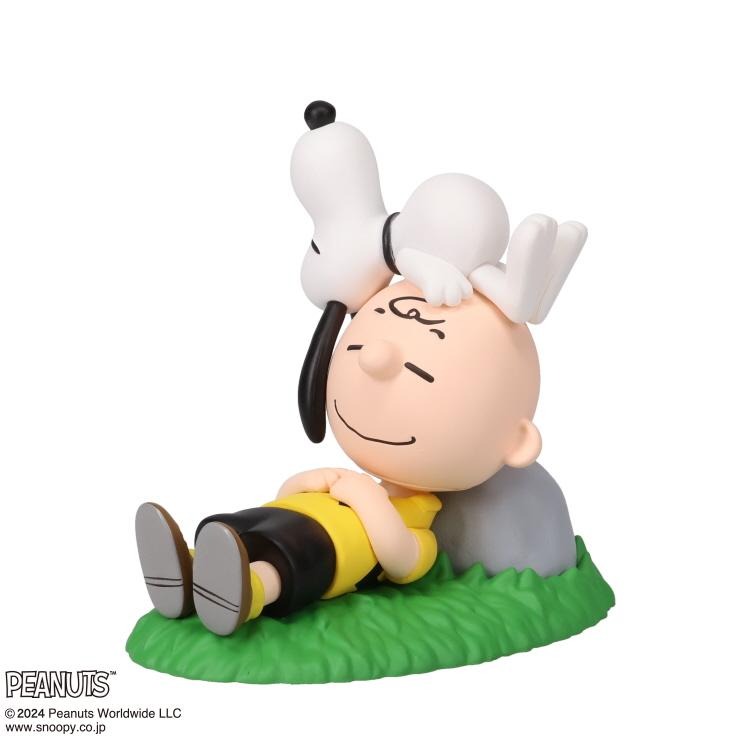 UDF お昼寝チャーリー・ブラウン＆スヌーピー（PEANUTS） | シャンブル 公式オンラインストア