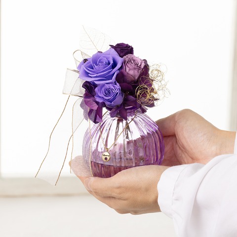 プリザーブドフラワー誕生日ブーケ　2月アメシスト