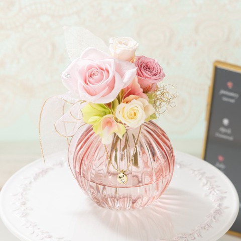 プリザーブドフラワー誕生日ブーケ　4月ダイヤモンド