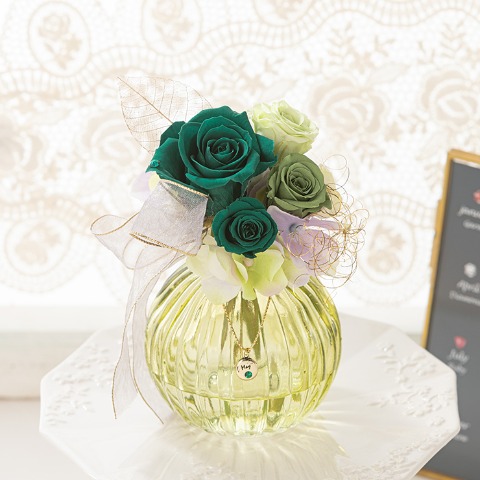 プリザーブドフラワー誕生日ブーケ　5月エメラルド