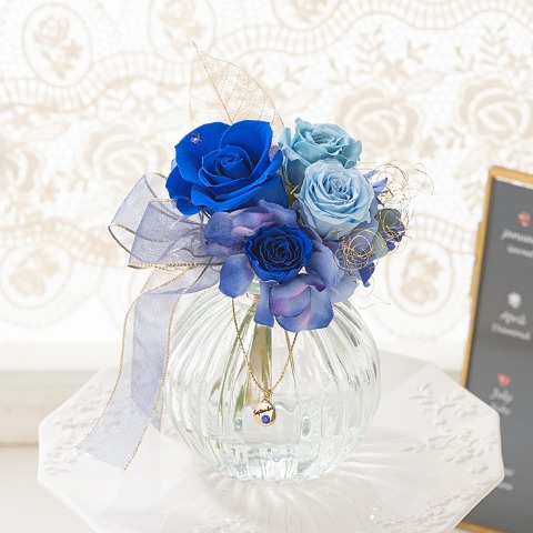 プリザーブドフラワー誕生日ブーケ　9月サファイア