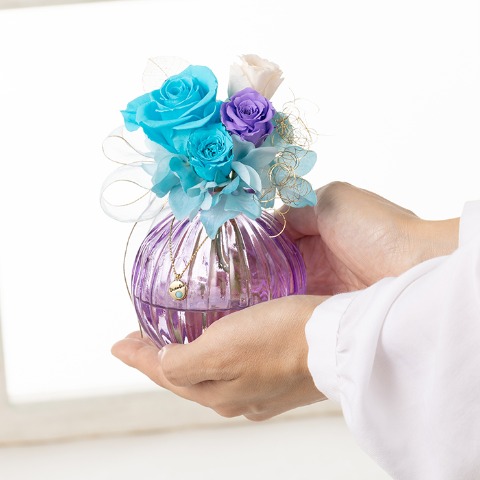 プリザーブドフラワー誕生日ブーケ　12月タンザナイト